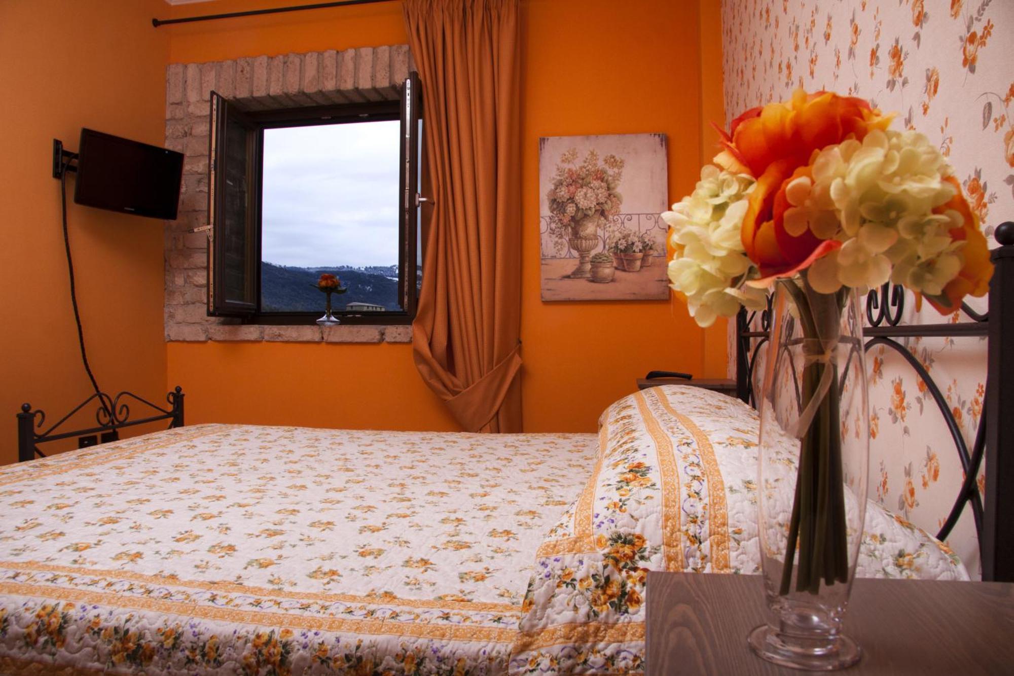 Gaiachiara Resort Caserta Bagian luar foto